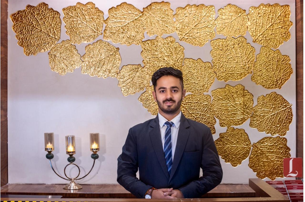Lords Eco Inn Amritsar Bagian luar foto