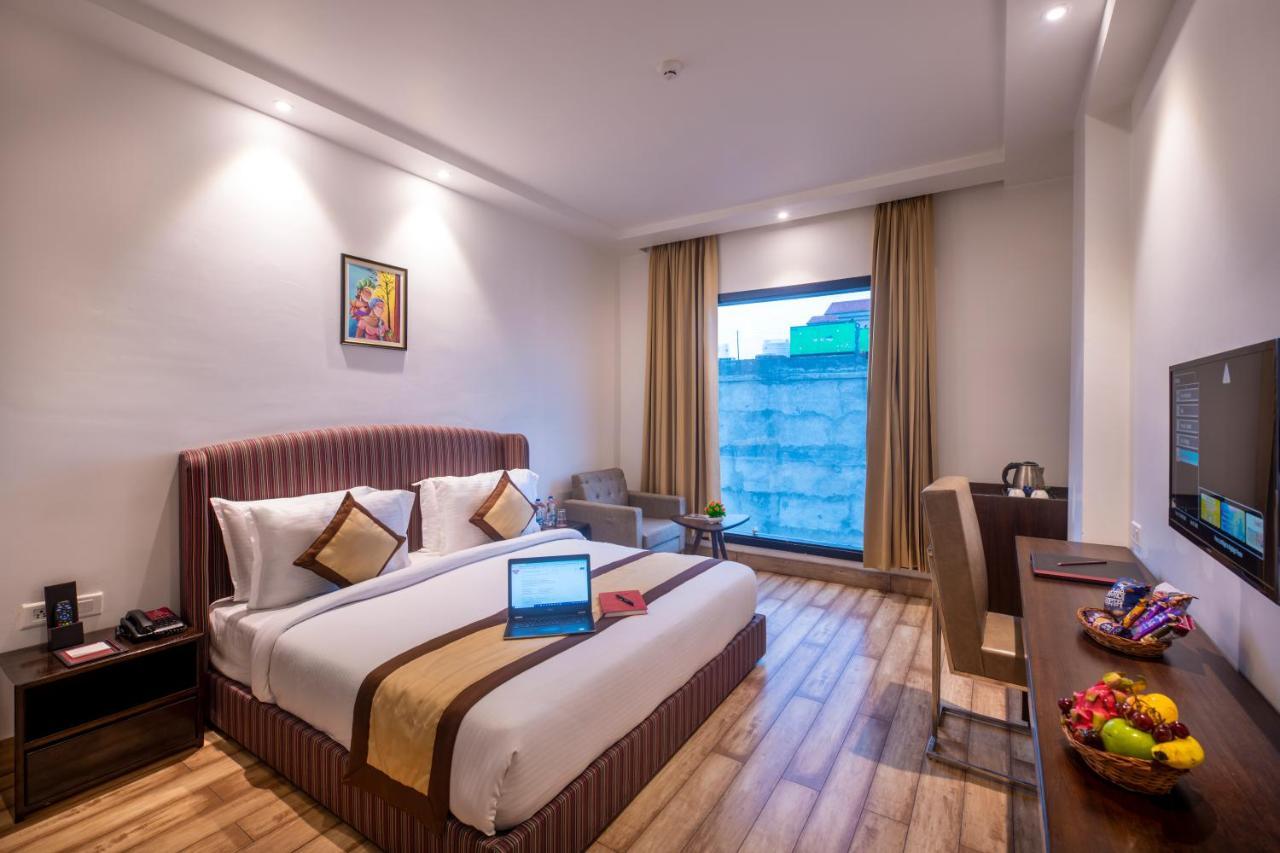 Lords Eco Inn Amritsar Bagian luar foto